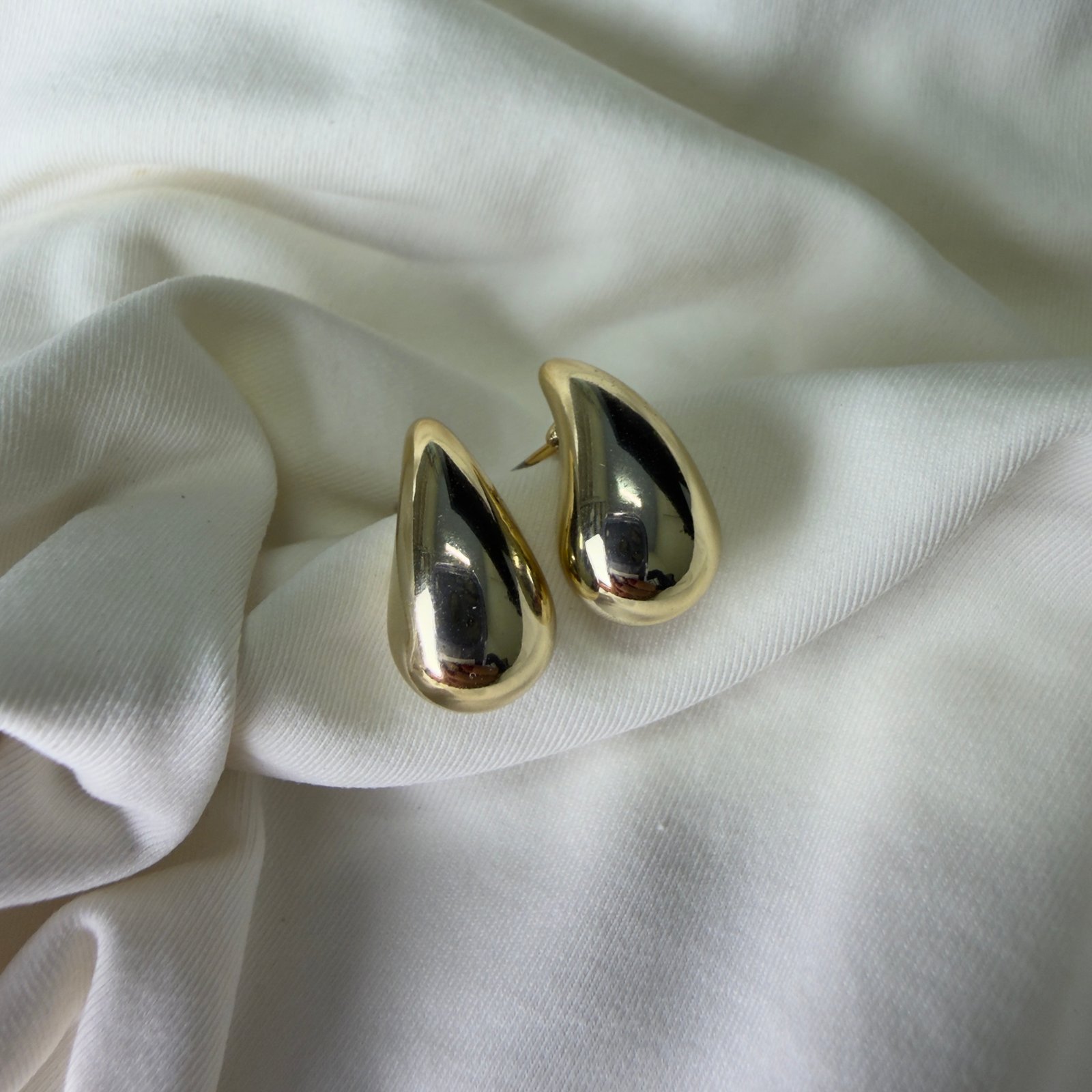 Brinco Drop Dourado P
