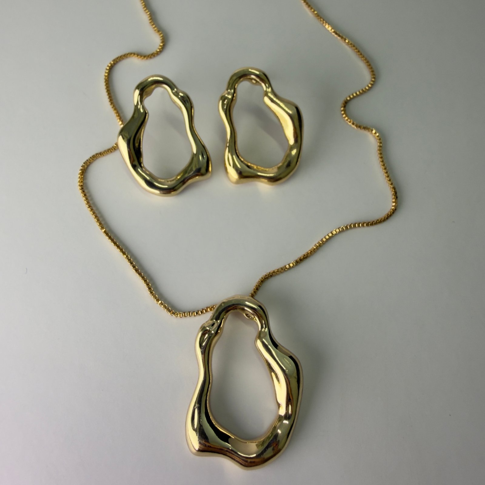 Conjunto Orgânico Glow Dourado
